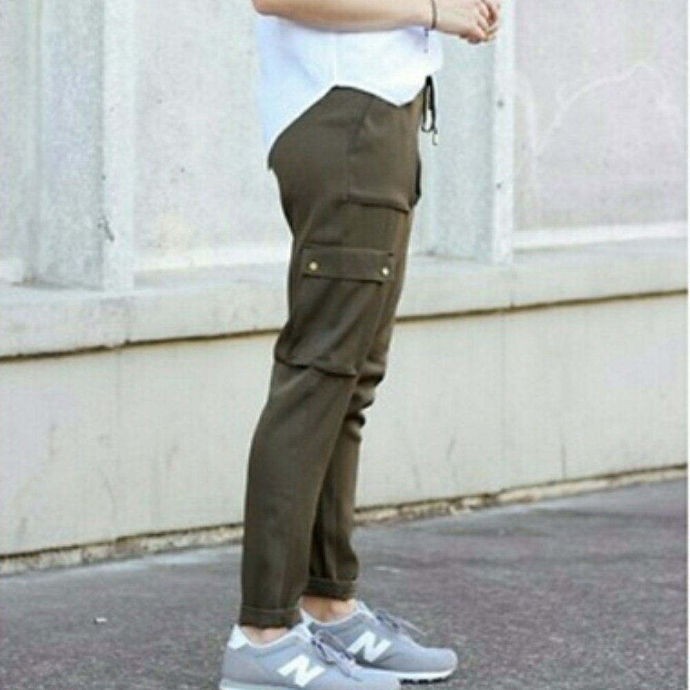 H&M Olive Joggers Size 2 / Size XS